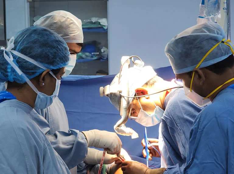 Unparalleled expertise in benign chest diseases, thoracic oncology, and Lung Transplantation